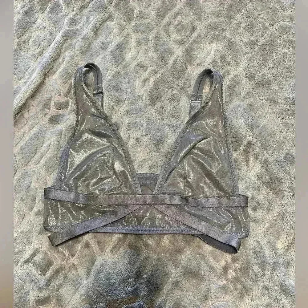 Victorias Secret Gray Sparkle Bralette